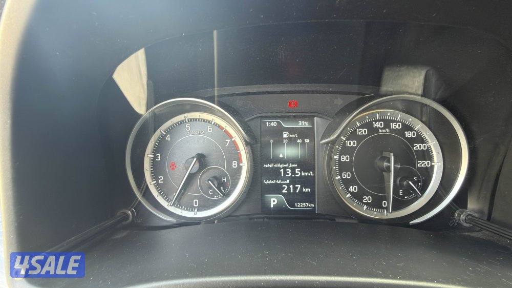 للبيع سوزوكي أرتيجا 2025 بحالة الوكالة ٧ راكب8