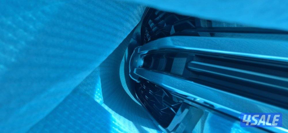 للبيع شبك فورد ايفرست و ليتات خلفية3