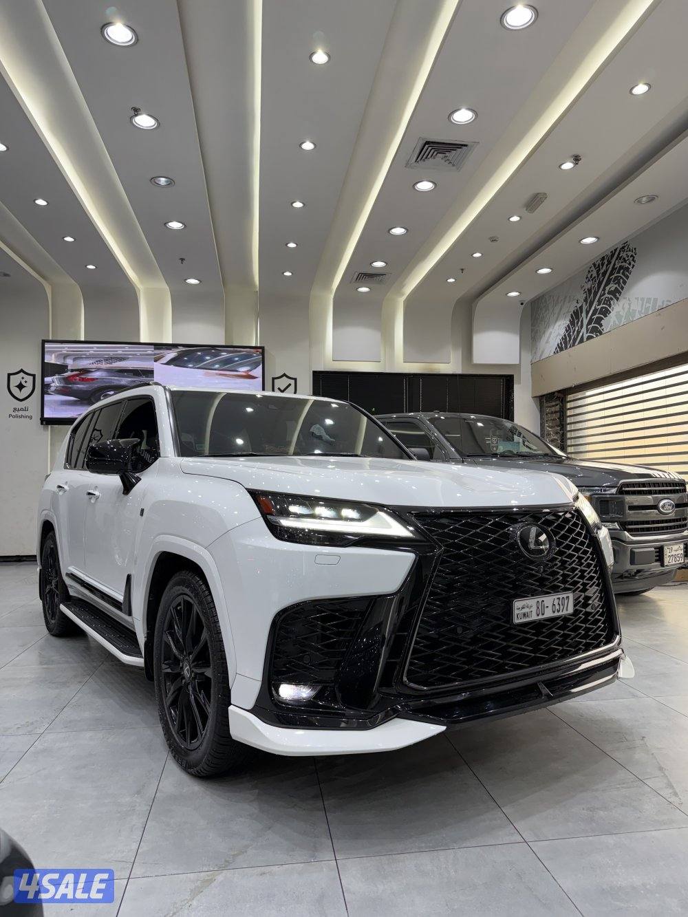 لكزس LX600 F-SPORT1