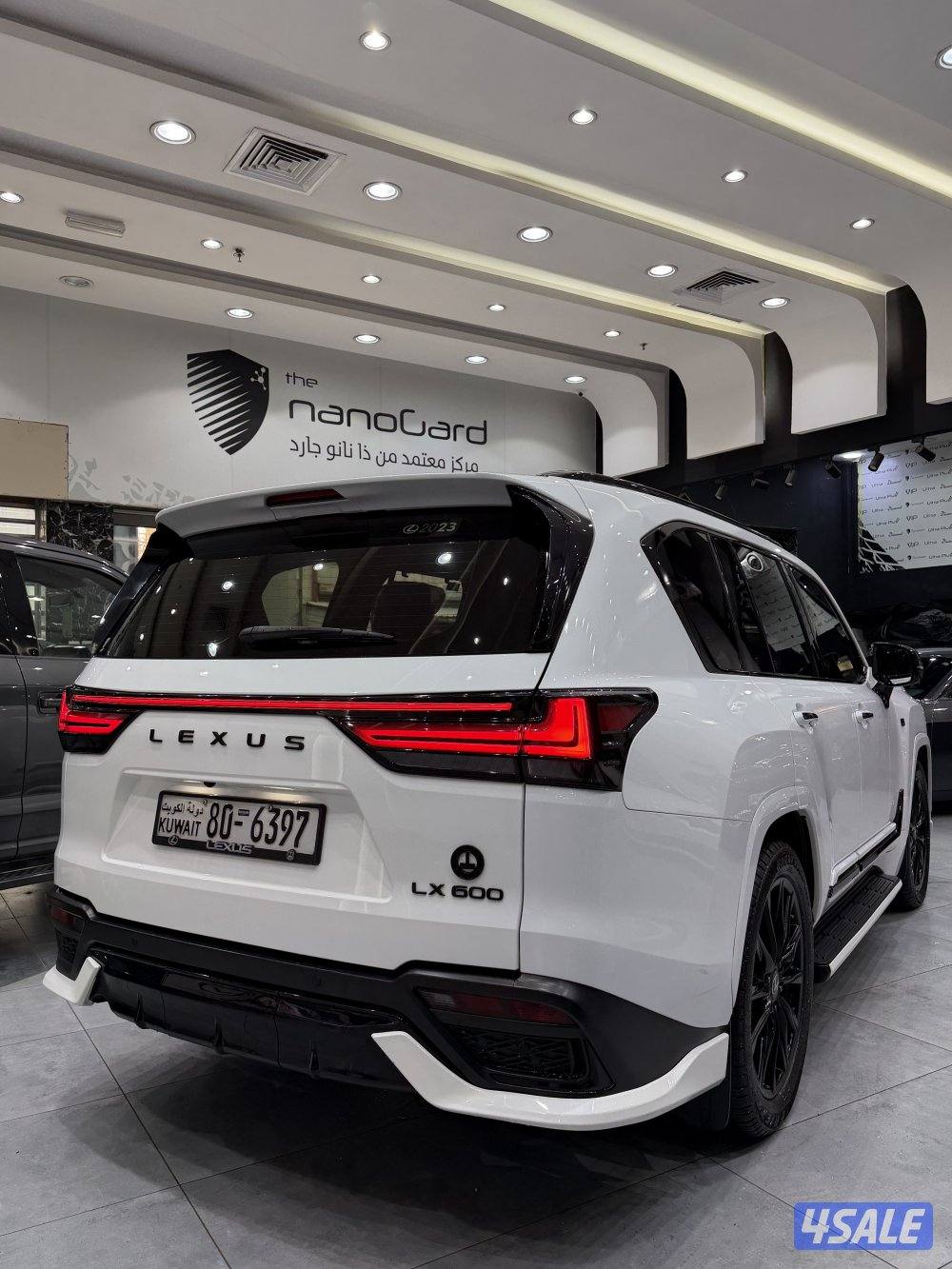 لكزس LX600 F-SPORT3