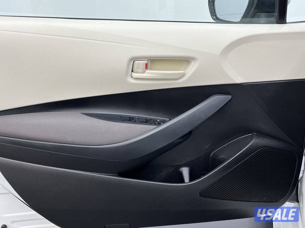 TOYOTA COROLLA 1.6L XLI STD OPTION9