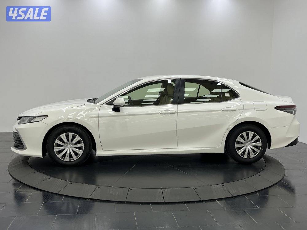 TOYOTA CAMRY LE 4 CYL STEEL WHEEL2