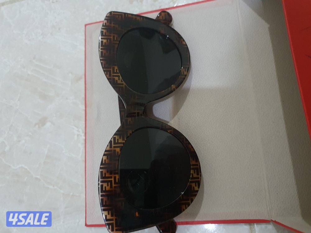 نظارة ماركة فندي1