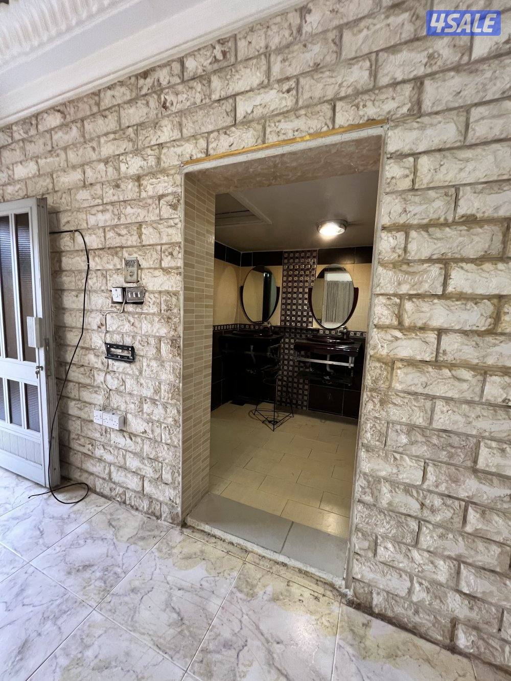 للإيجار بالنعيم قطعه 4 ( بيت حكومي كامل )4