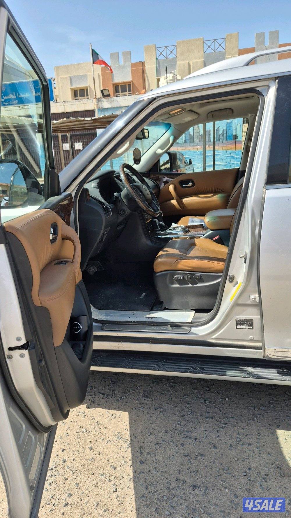 بلاتينيوم 2015 ماشي ٢٢٨ الف سيرفس وكاله9