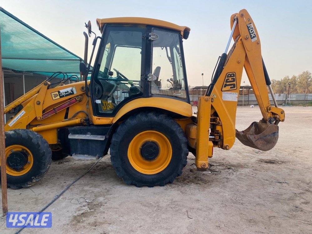 تركتر جي سي بي موديل ٢٠٠٨0