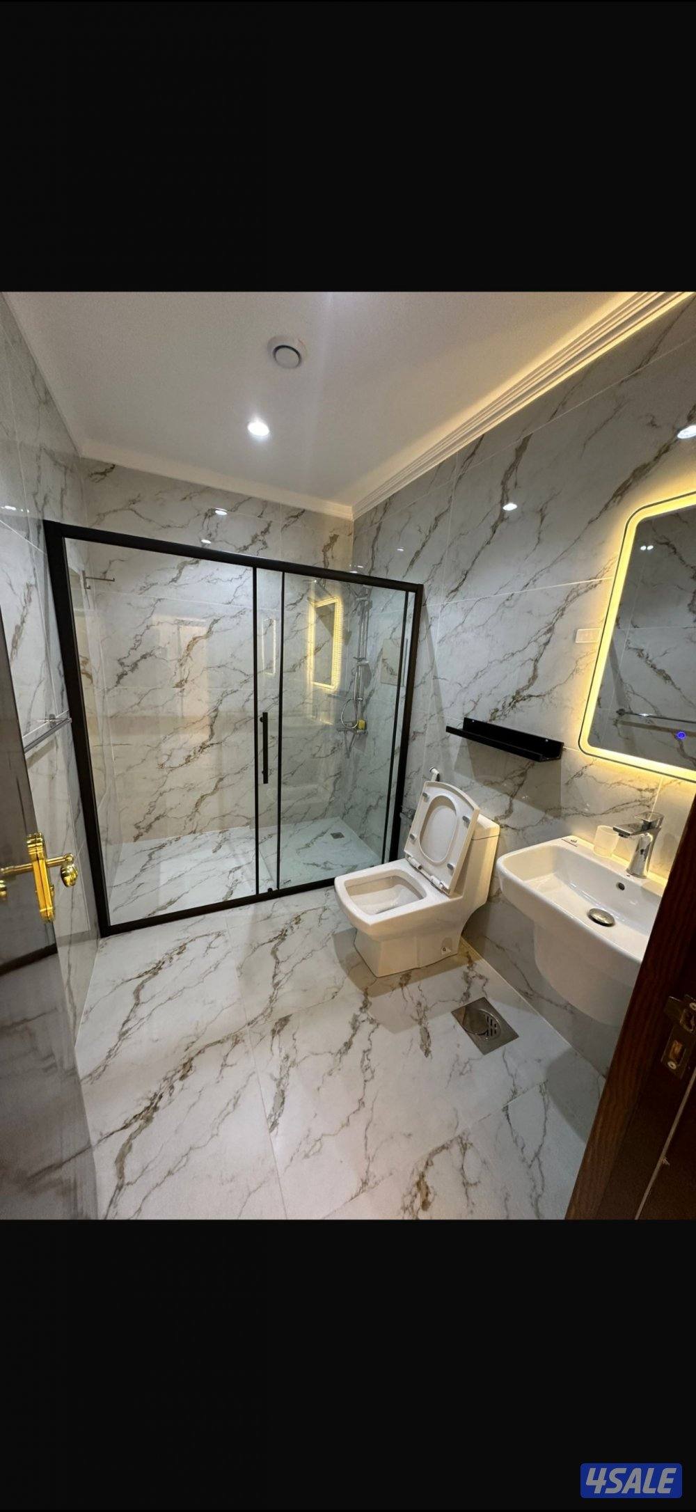 شقه سوبر دولكس من المالك مباشره دور اول 3 غرف وصاله و3 حمام ومطبخ7