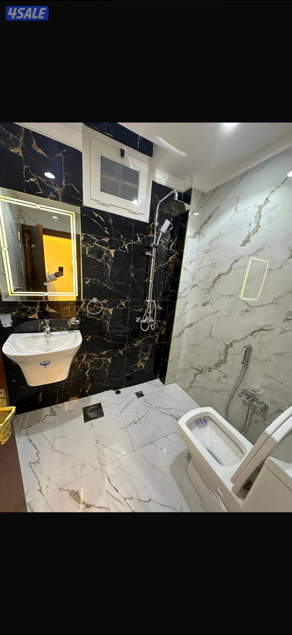 شقه سوبر دولكس من المالك مباشره دور اول 3 غرف وصاله و3 حمام ومطبخ9