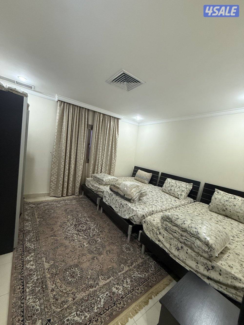 عيش الأجواء الصح على البحر للتأجير السنوي5