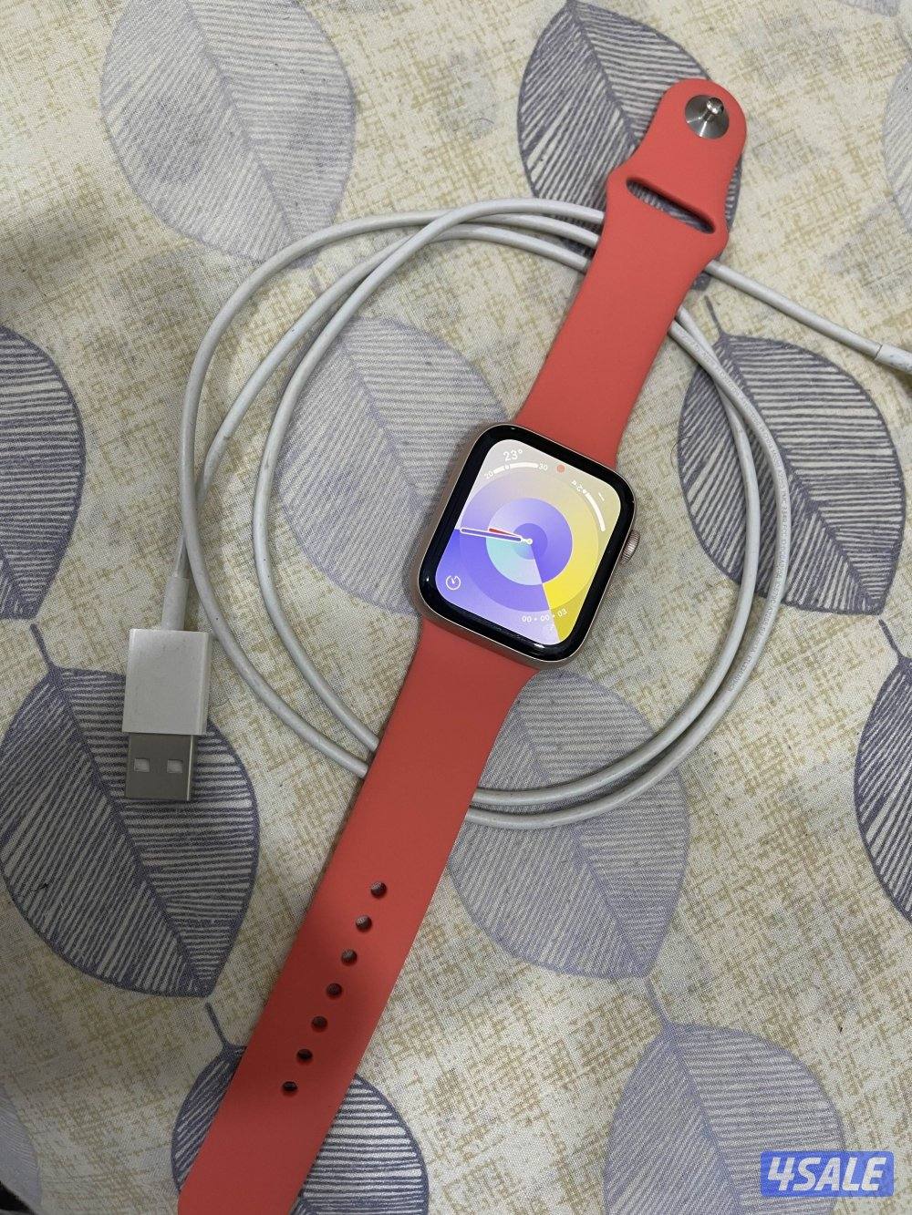 ساعة آبل الاصلية الجيل الرابع 4 بطارية 91 تحديث جديد مع الشحن الاصلي0