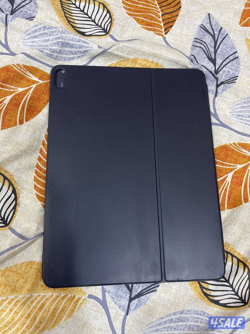 كيبورد ابل الاصلي 12.9 انش حق ايباد برو كامره وحده ورا نظيف جدا0