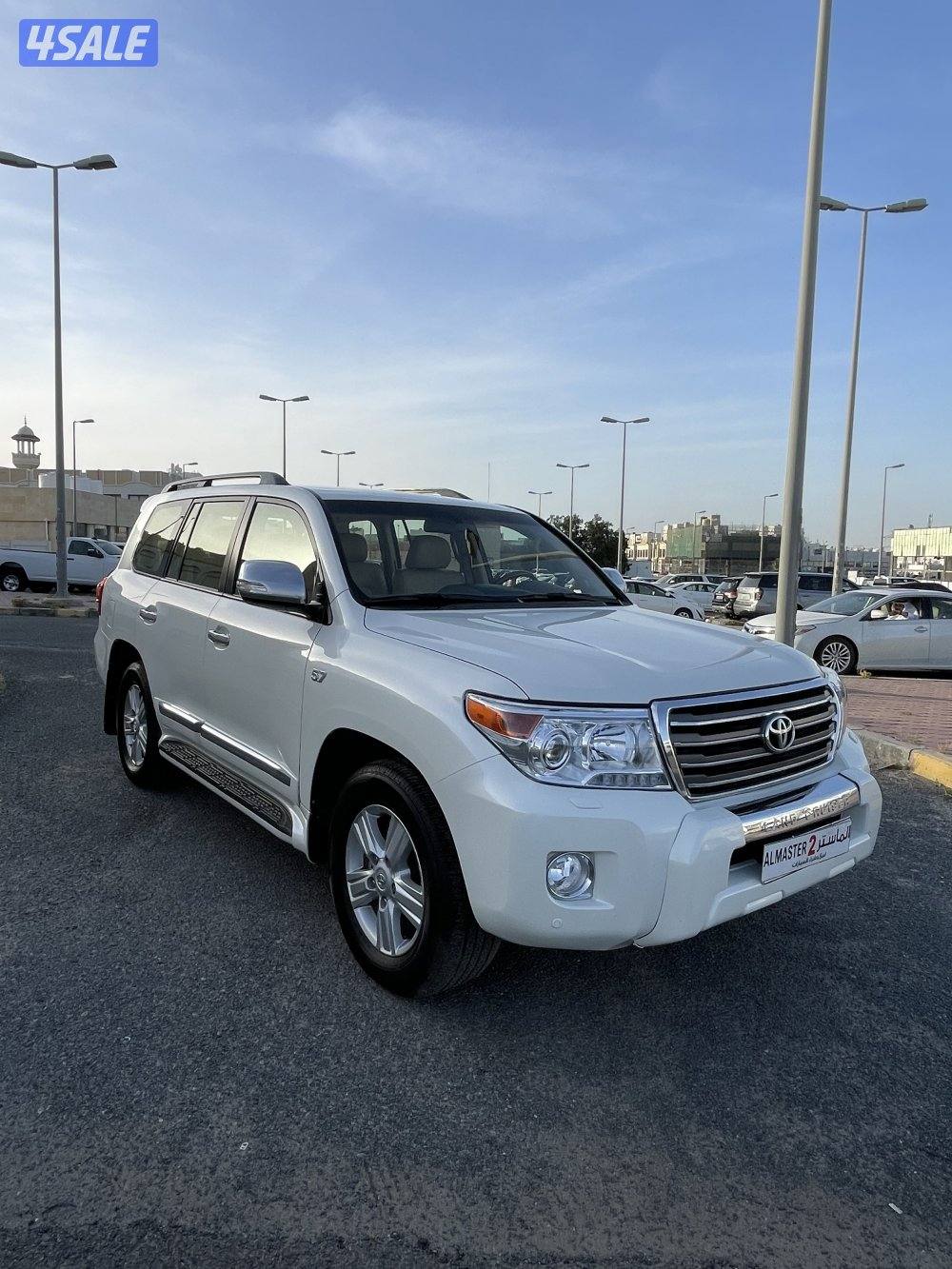 لاند كروزرVXR الساير موديل 20131