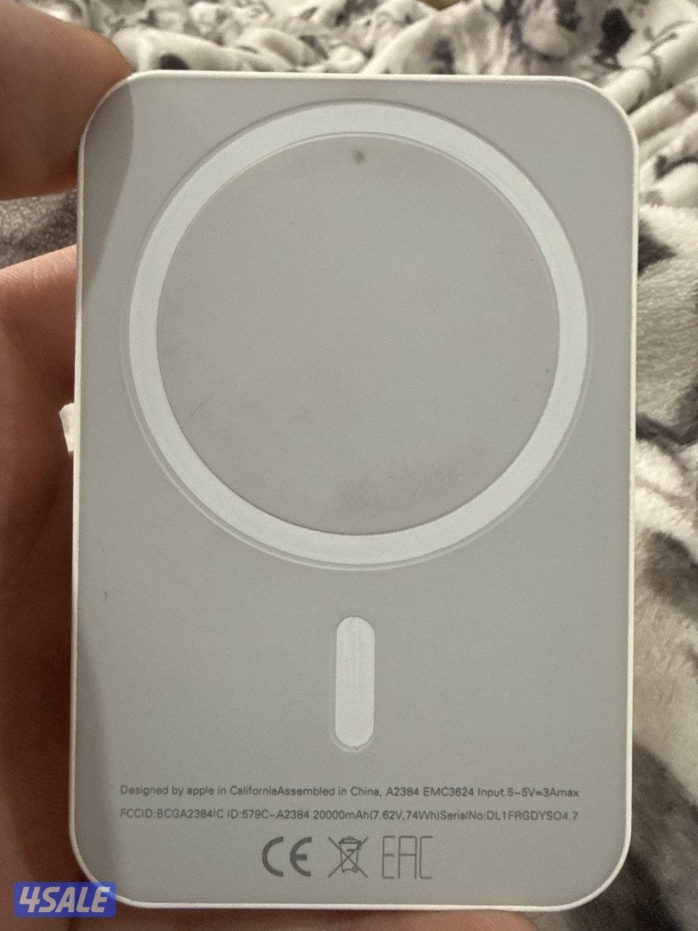 Apple magsafe power bank3