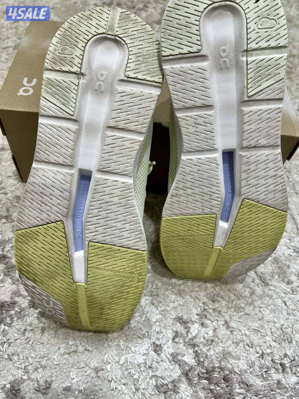 On Cloud - Cloudeasy (Women) - EU 40/US 8.52