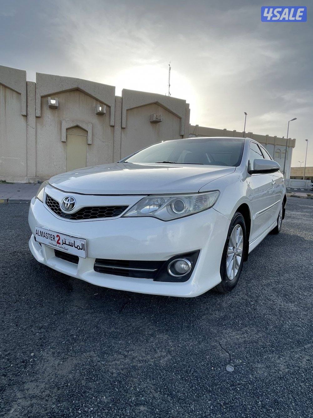 للبيع كامري GLXموديل 2013. فتحه0