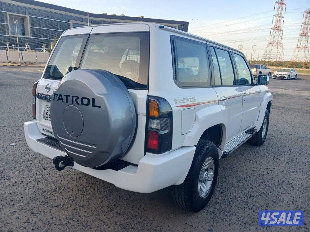 للبيع سفارى قير عادى موديل ٢٠١٦5