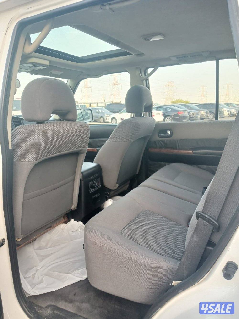 للبيع سفارى قير عادى موديل ٢٠١٦8