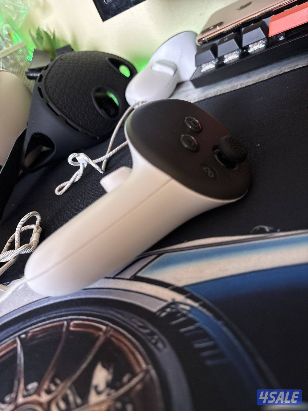 Meta quest 3s used 256 gb only in Kuwait with accessories8