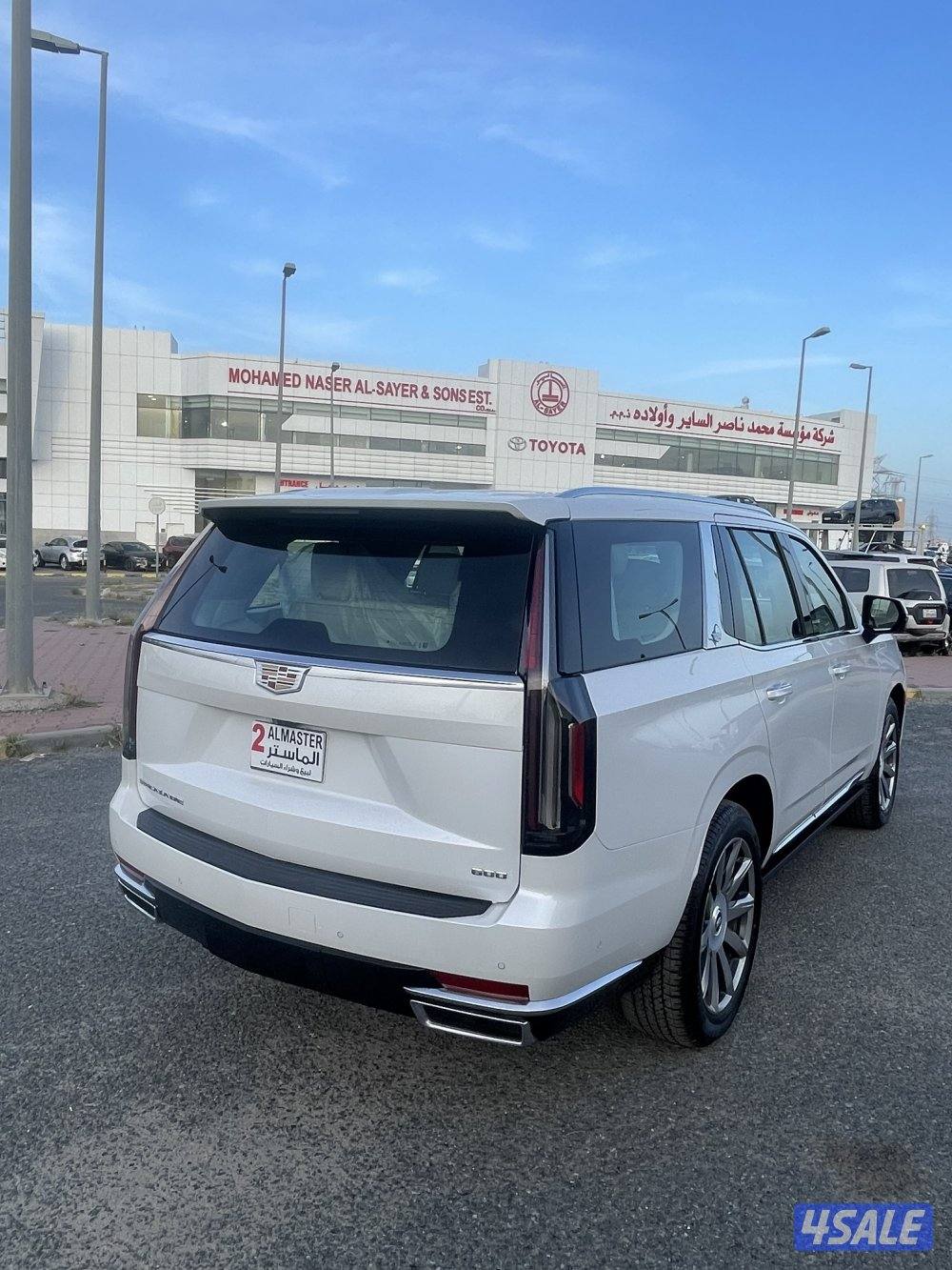 اسكاليد 2022 صبغ الوكاله عداد 84 الف5