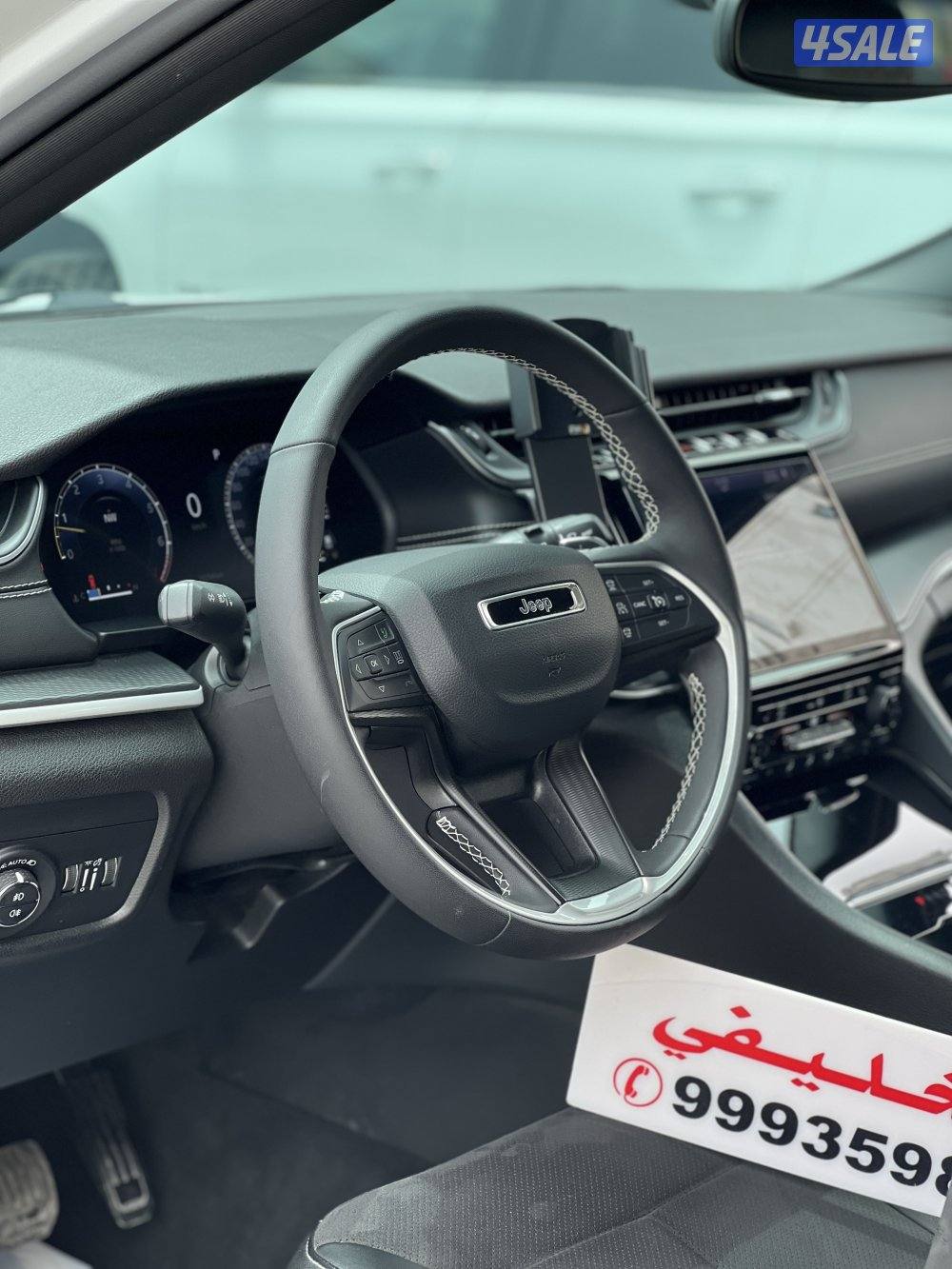 للبيع جراند شيروكي بحالة ممتازة12