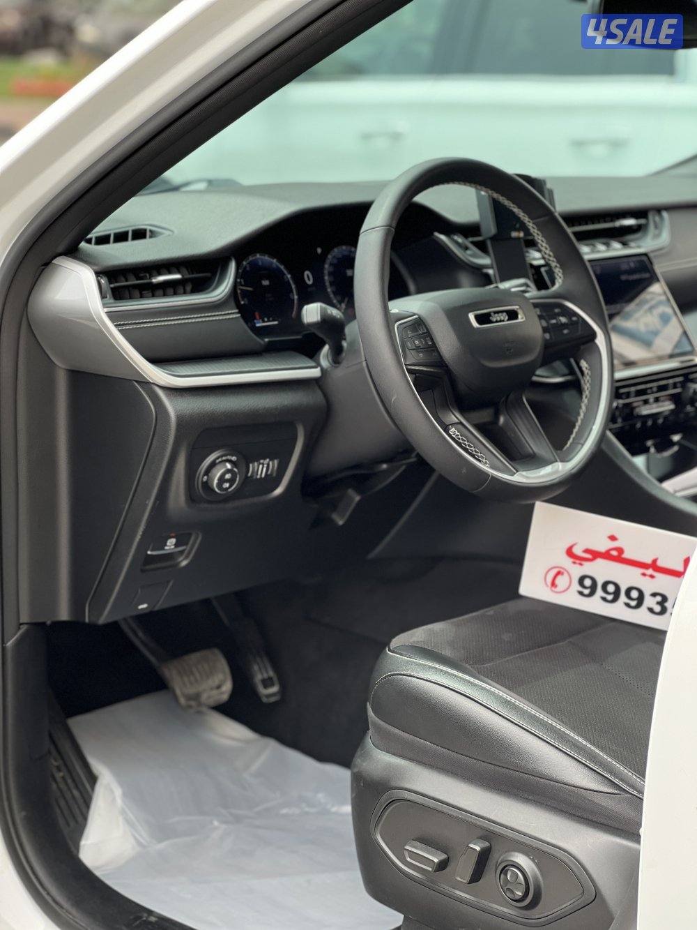 للبيع جراند شيروكي بحالة ممتازة13