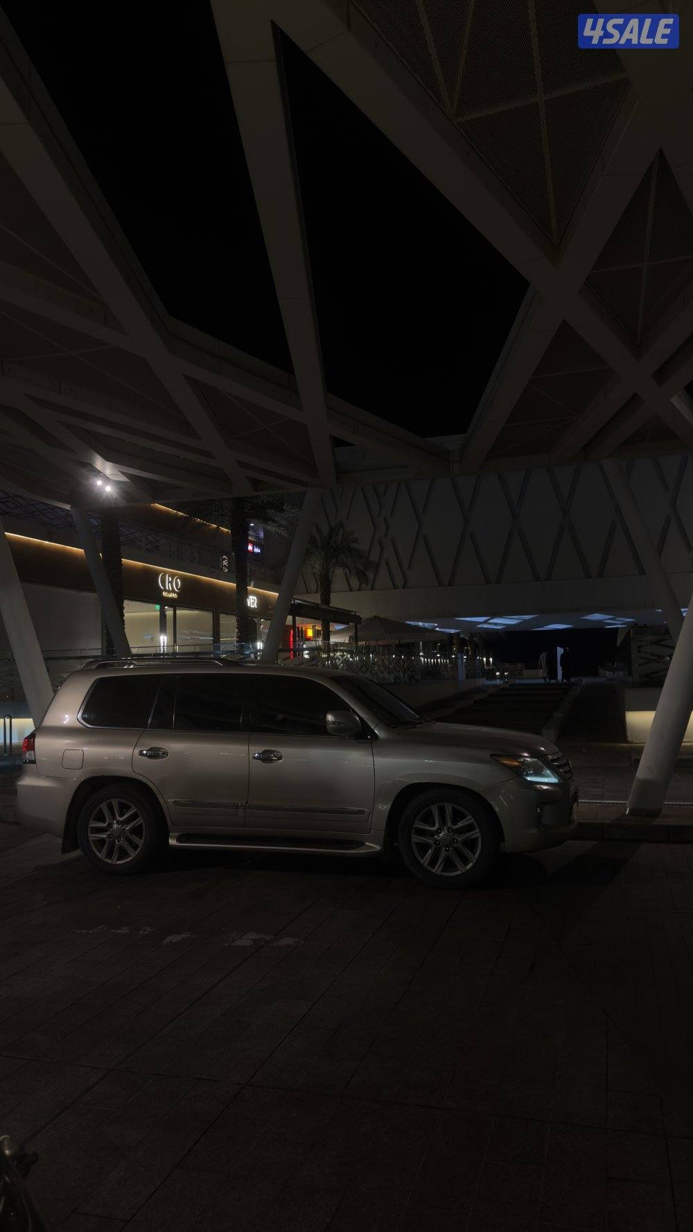 جيب لكزس 2012شرط الفحص بالكامل0