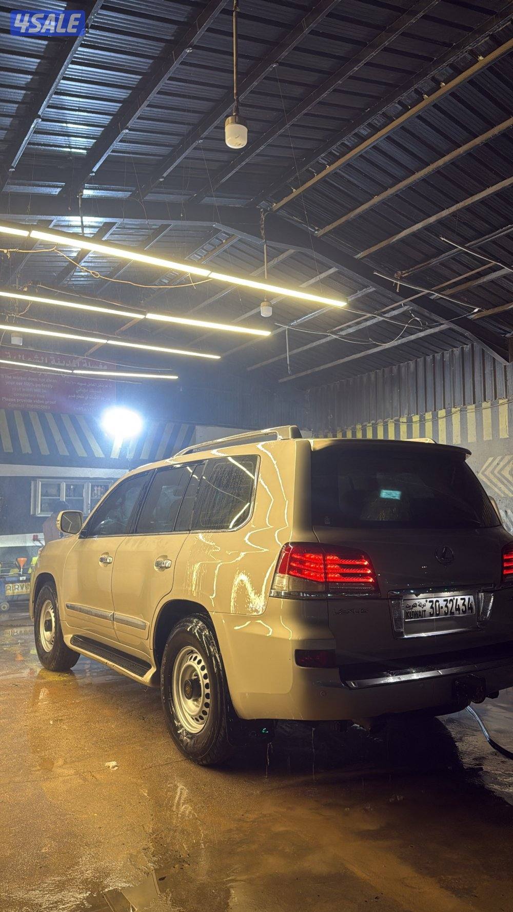 جيب لكزس 2012شرط الفحص بالكامل3