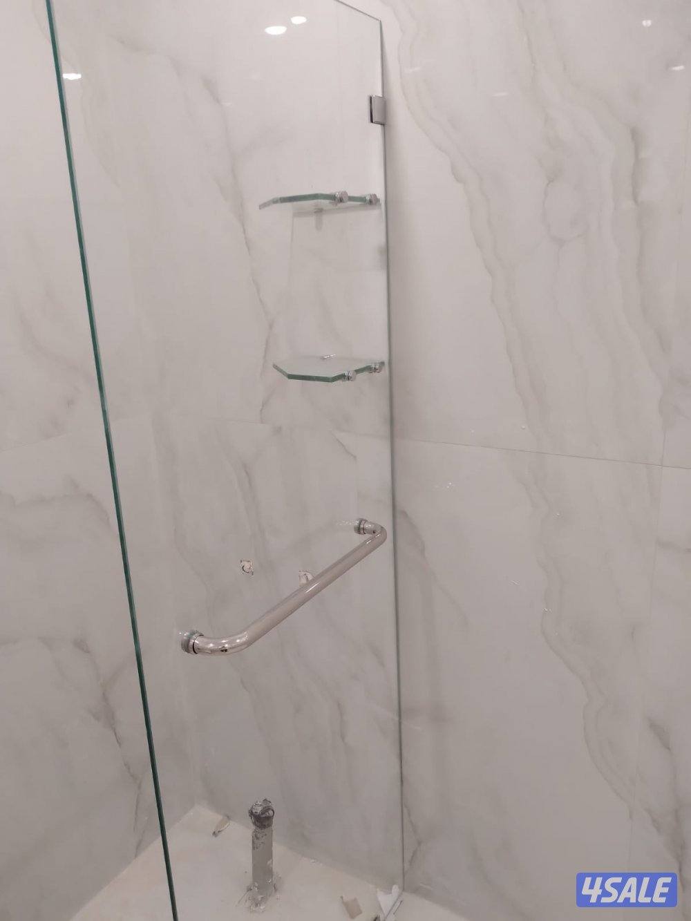 glass portion.  shawarbox. glass  door.. belcona.  glass. ralling.15