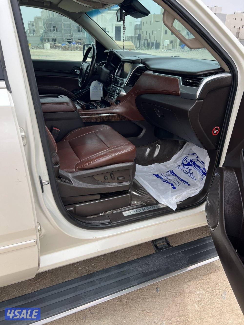 لليي يدور على النظيف للبيع تاهو LTZ مودل 2015 مالك اول صبغ وكاله6