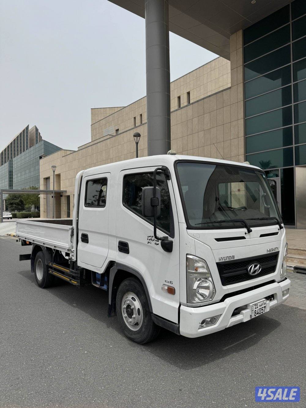 هاف لوري هيونداي موديل 2020 بحاله الوكاله5