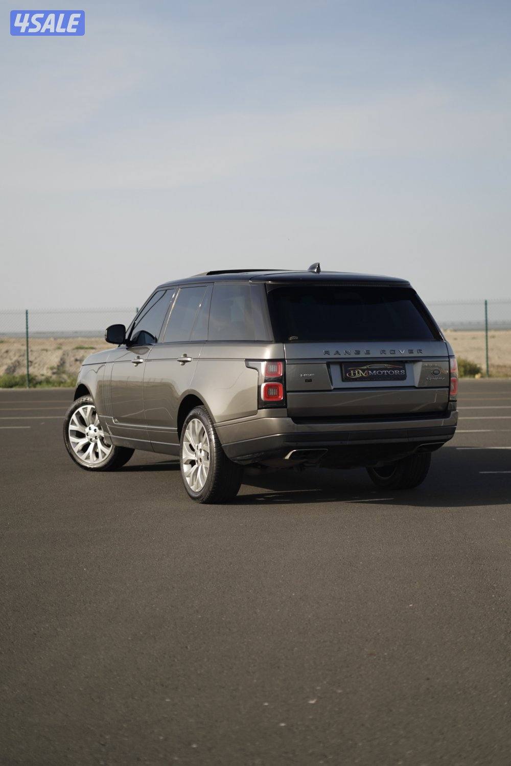 Range Rover Vogue HSE / 2018 / صبغ وكاله /4