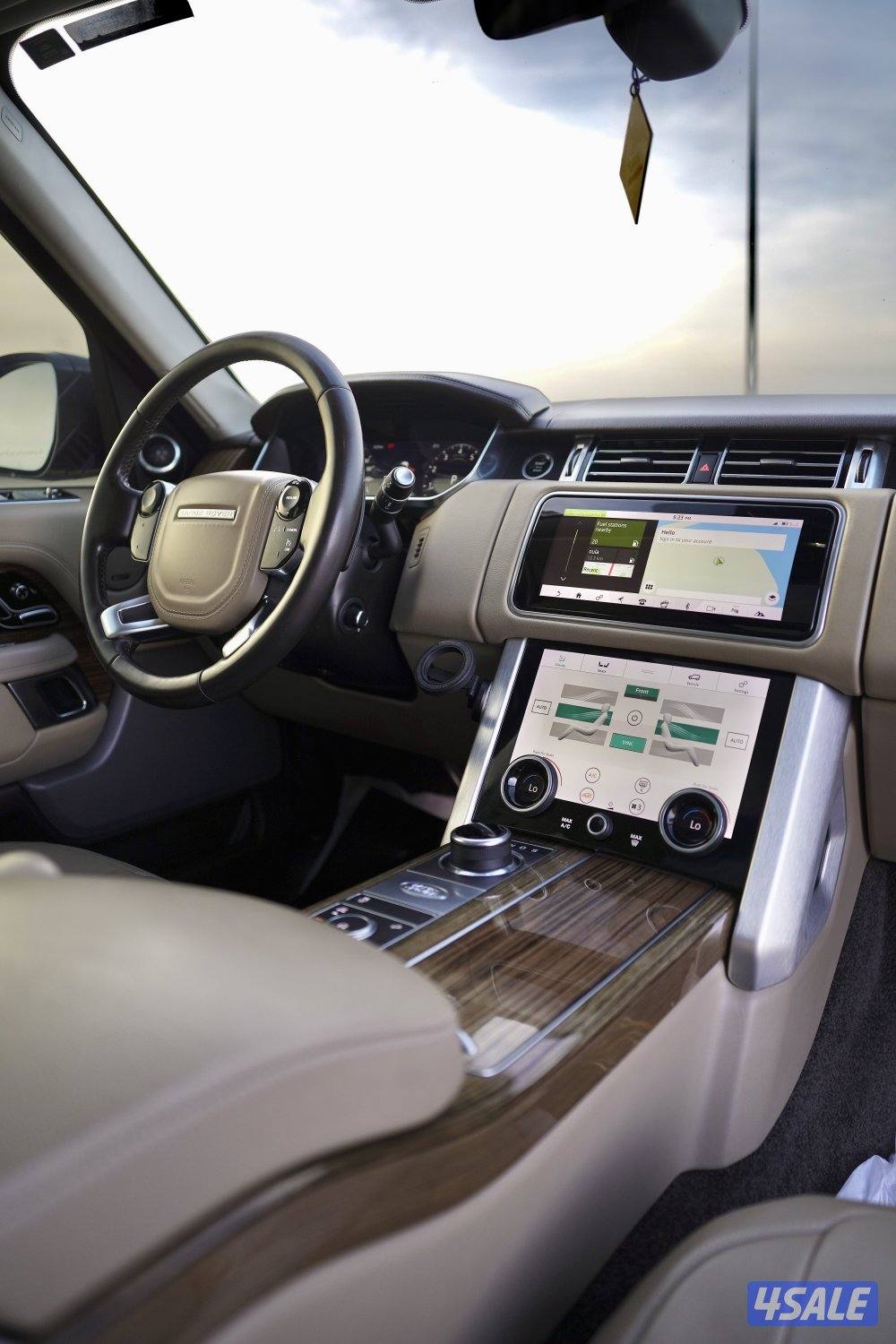 Range Rover Vogue HSE / 2018 / صبغ وكاله /10