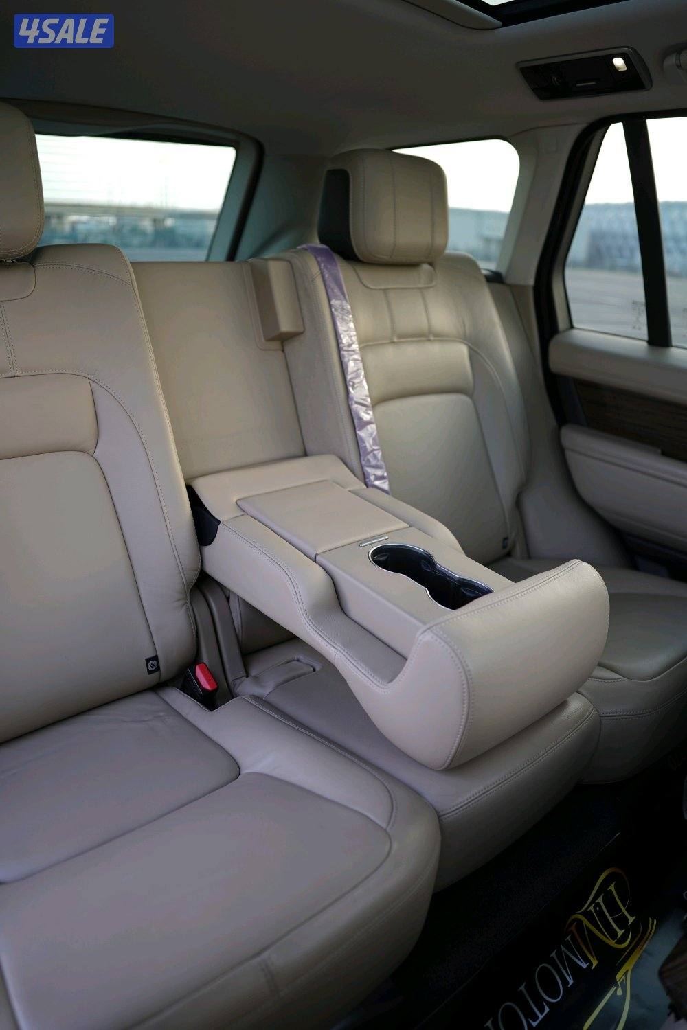 Range Rover Vogue HSE / 2018 / صبغ وكاله /15