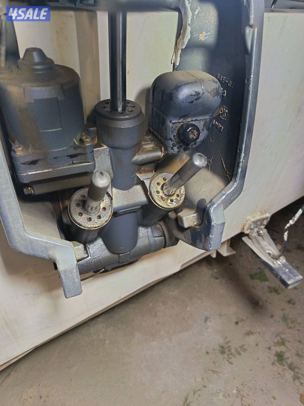 ميكانيكي و كهربائي طراد1