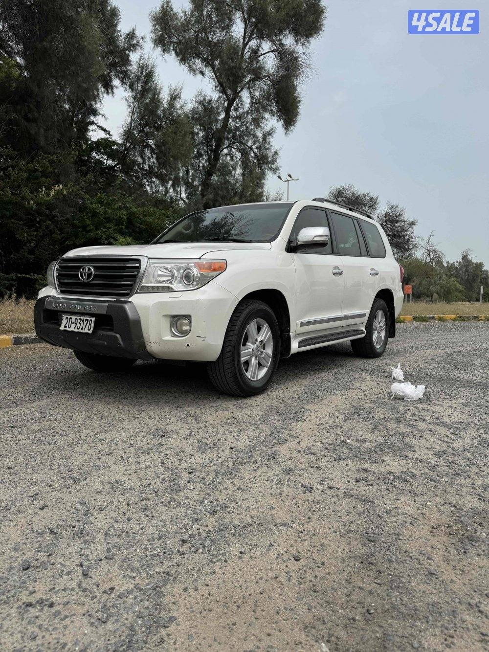 جيب لاندكروز2