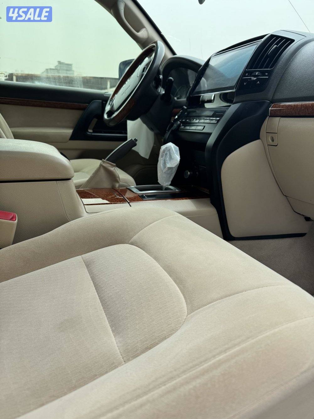 جيب لاندكروز5