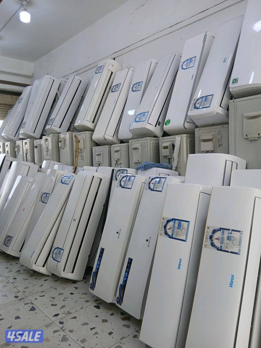 AC SPLIT WINDO SELL AND BUY0