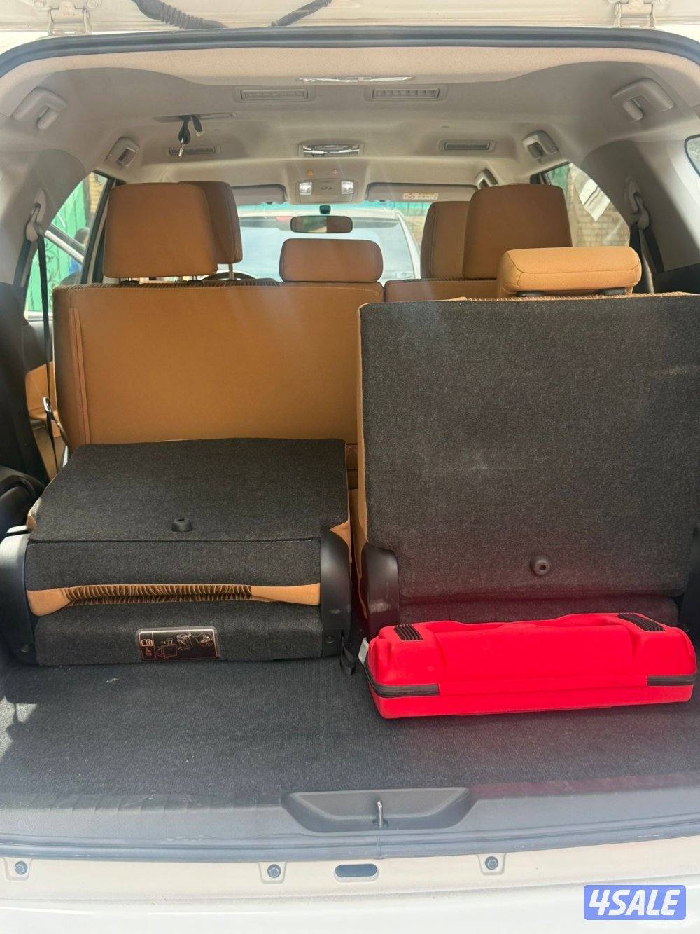 فورتنر ابيض 2024  ماشي 2360 4 سلندر تحت الكفاله 9000 قابل للمساومه شرط2