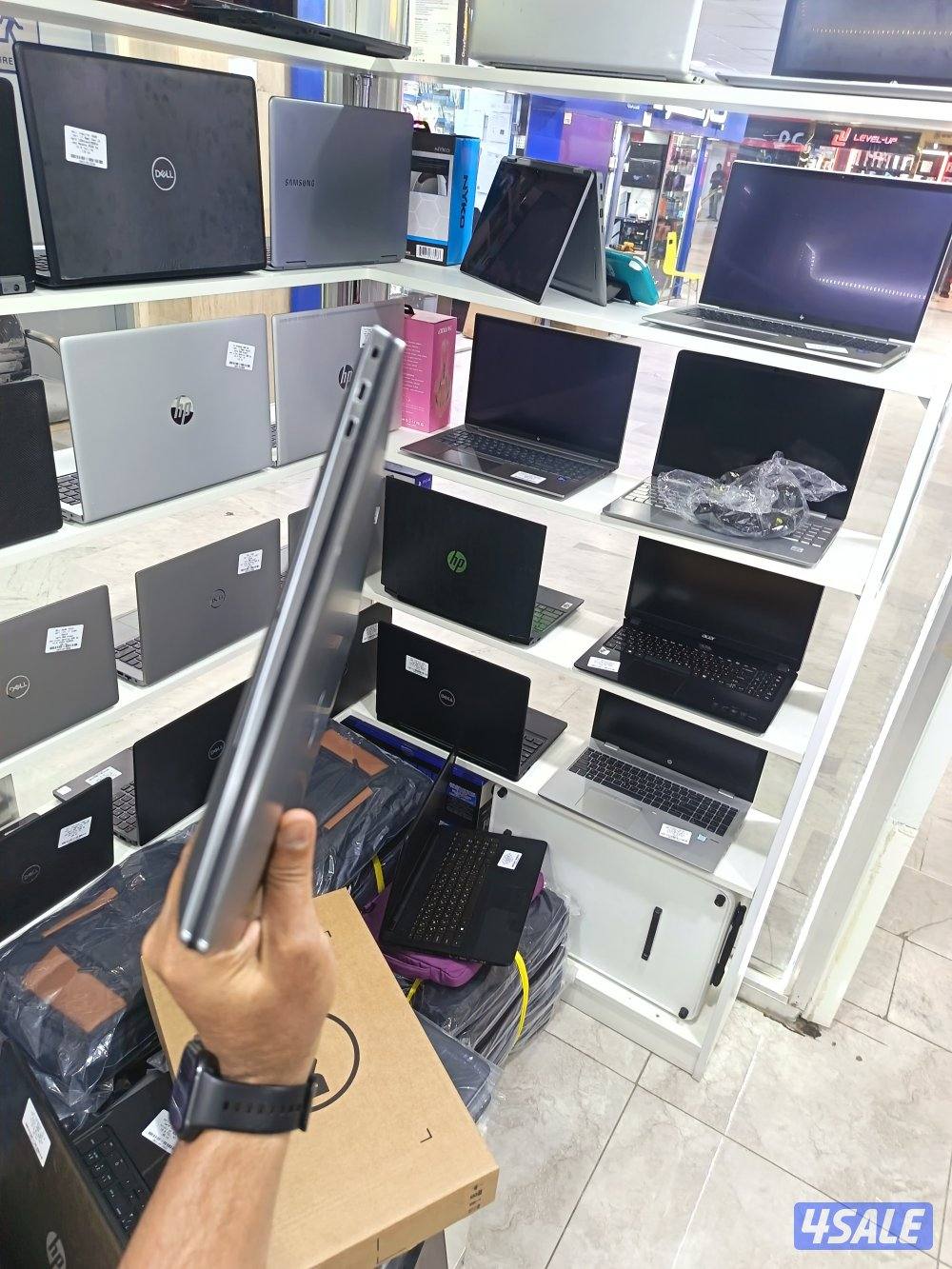 Dell precision 5550 cori i9 10th Ram 16 Hard ssd mt Nvidia Rtx g 4k8