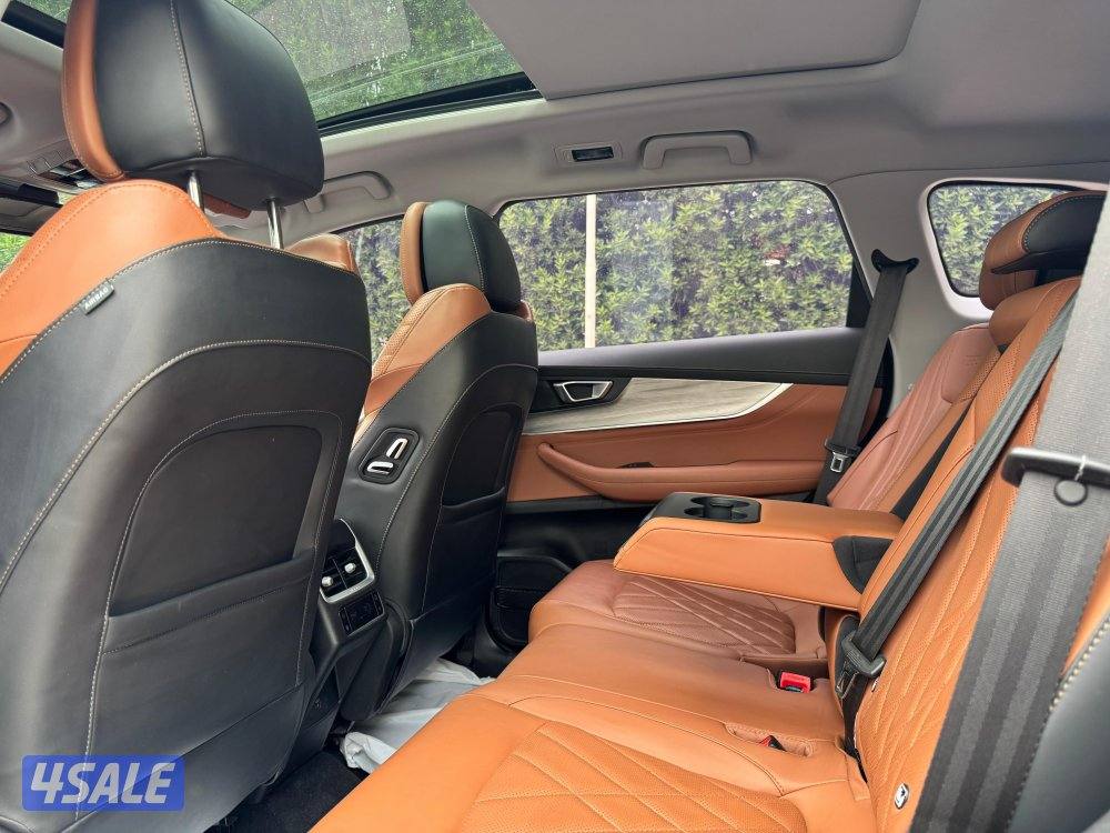 للبيع جيب شيري تيجو 8 بروماكس 20237