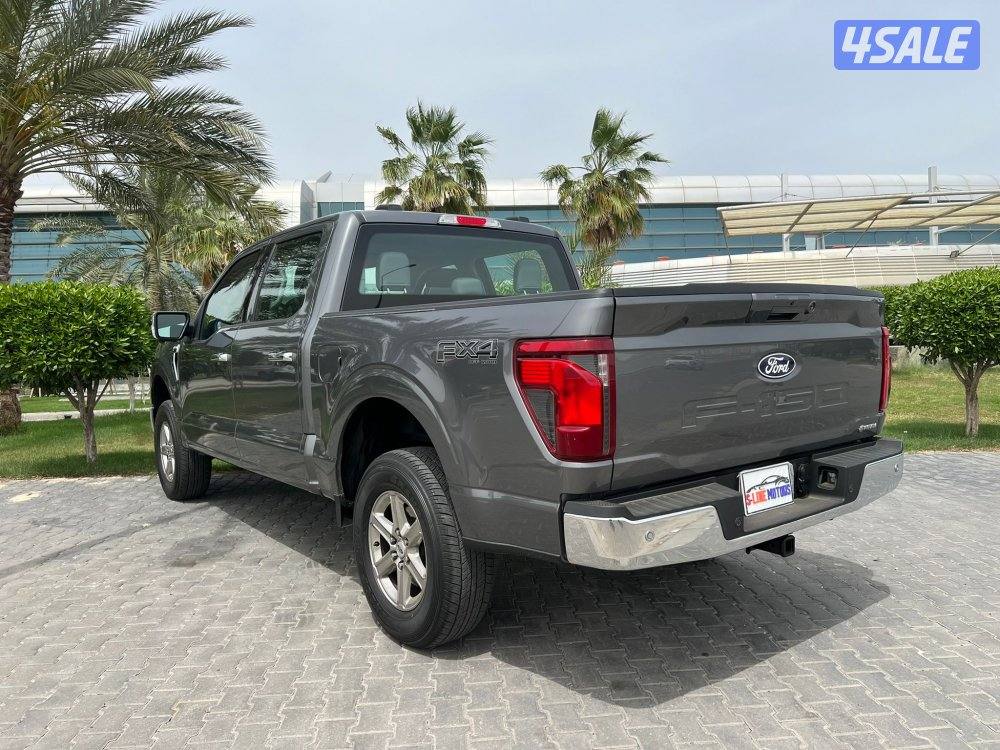 للبيع فورد F150 FX4.2025  عداد 31  صبغ وكالة تحت الكفالة3