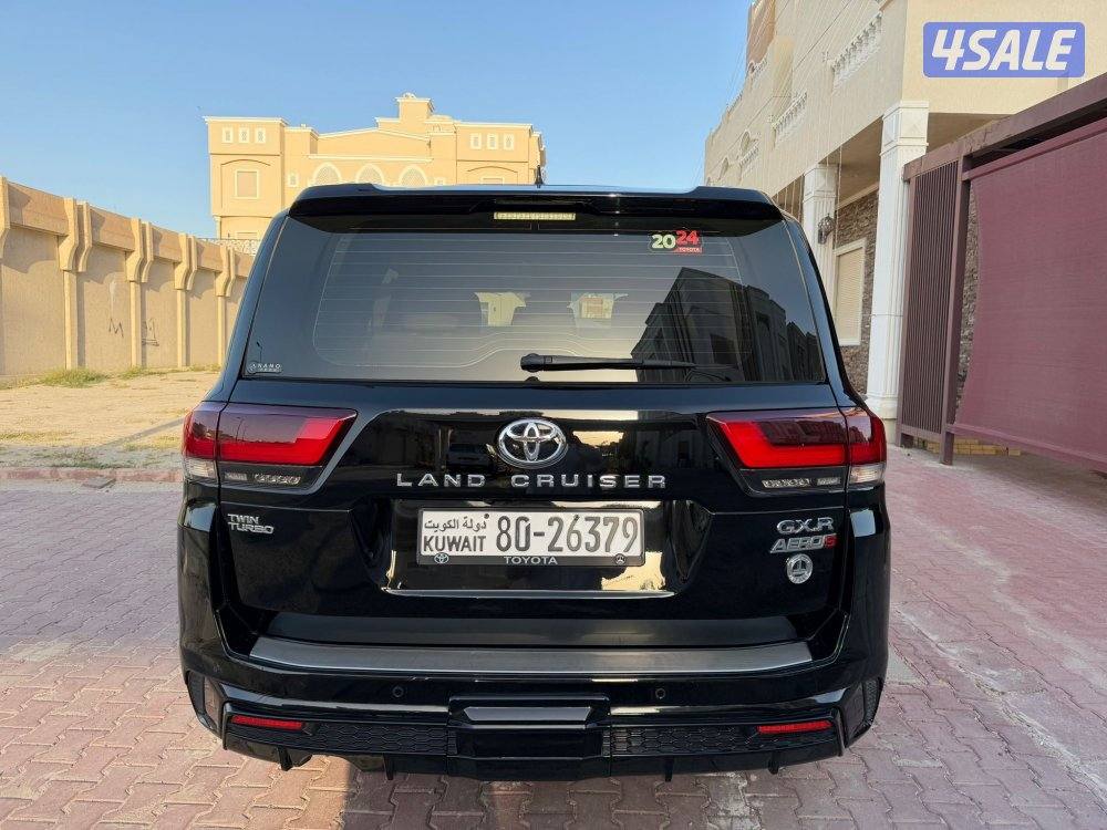 لاند كروز 2024 الساير ايرو S تون تيربو بحاله الوكاله عداد 72 الف4