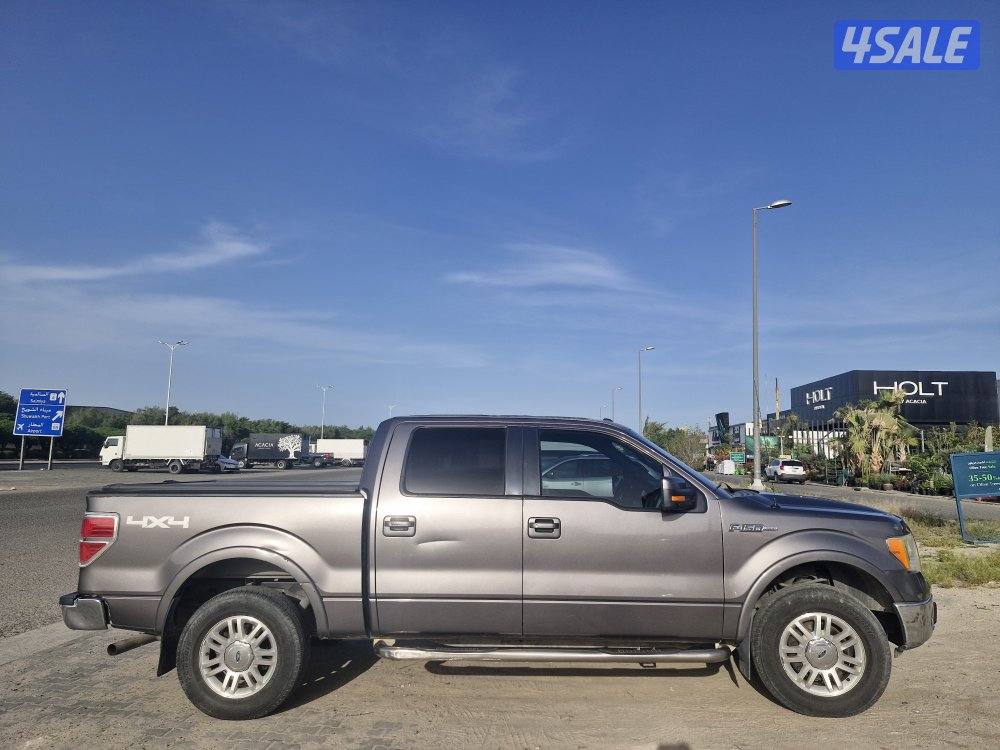 للبيع فورد f150 مديل 2014 ماشي 210 شرط الفحص قير مكينه شاصي السعر 32501
