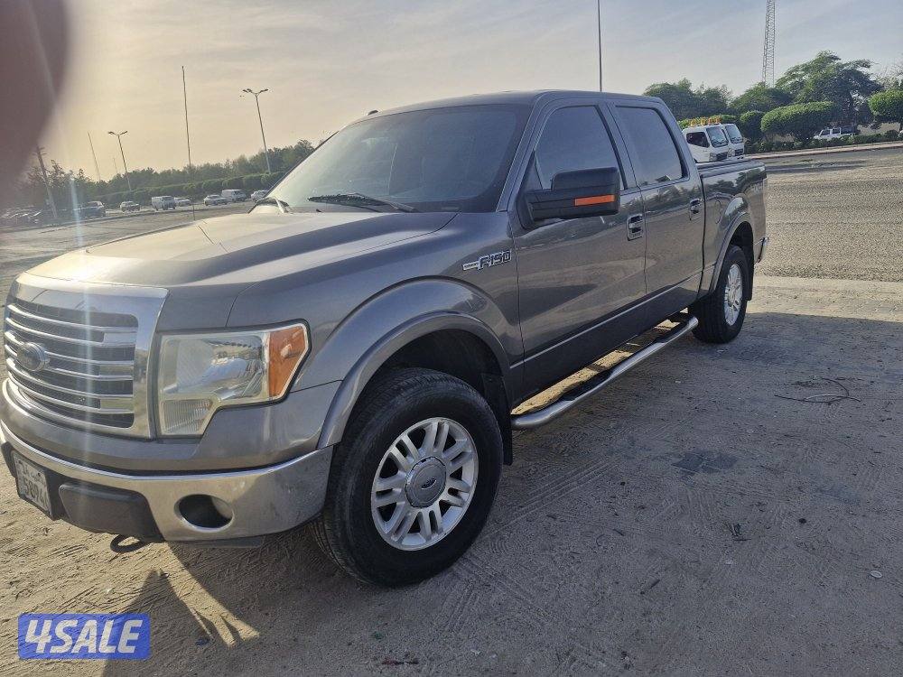 للبيع فورد f150 مديل 2014 ماشي 210 شرط الفحص قير مكينه شاصي السعر 32502