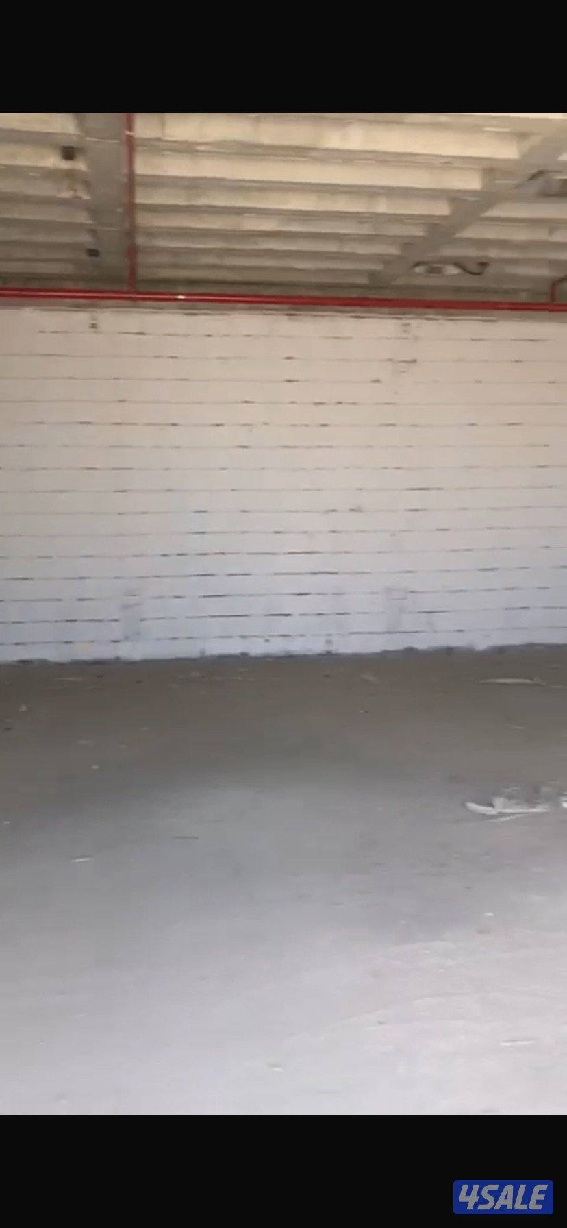 مخزن ٢٠٠ متر ايجار ٧٠٠1