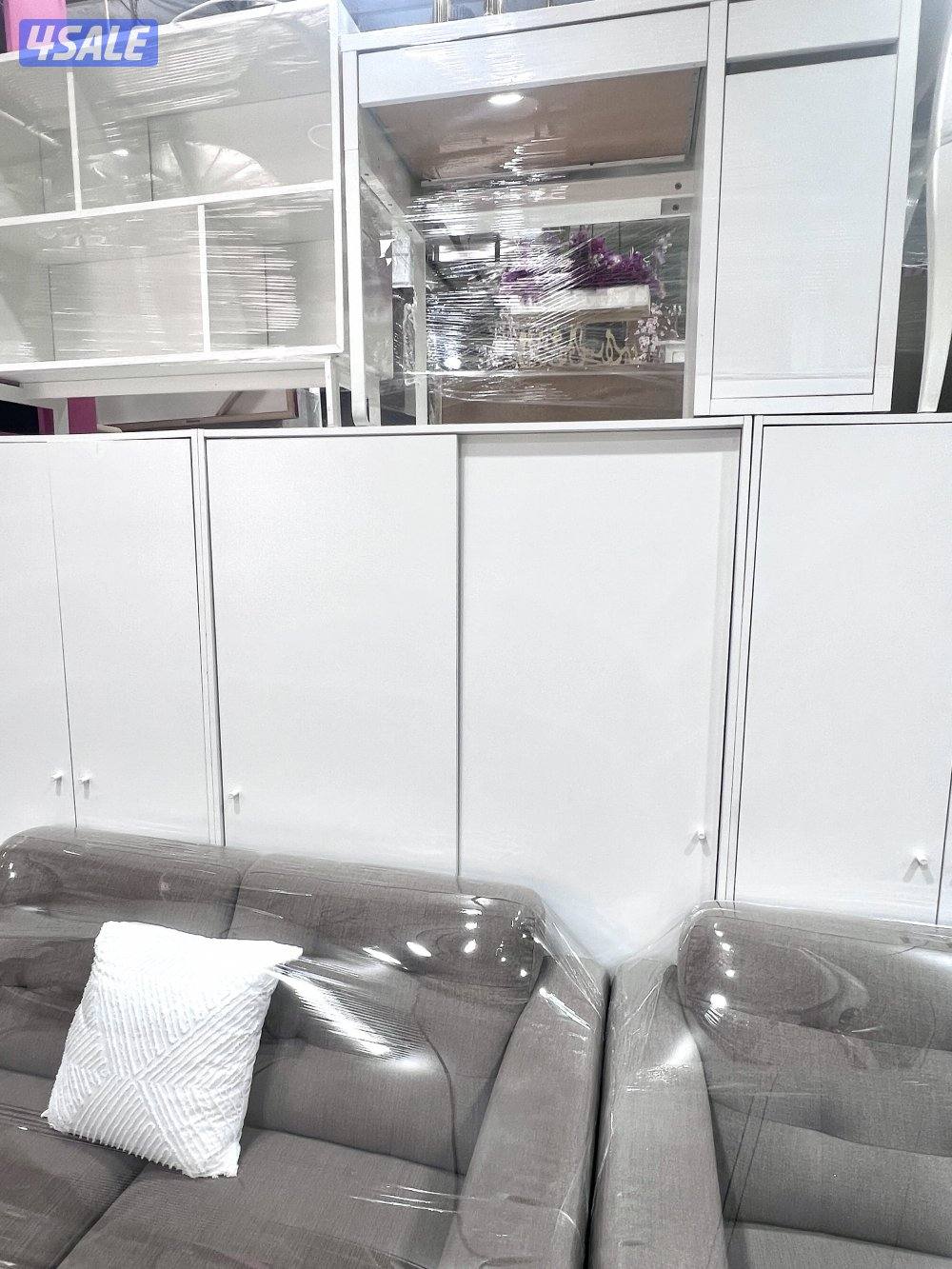 كبتات ايكيا نظيفه جدا ثلاث ابواب وبابين وسحاب كل الانواع0