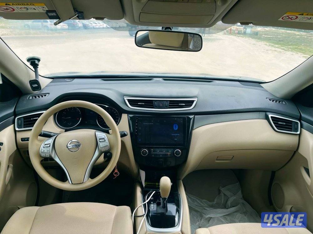 نيسان أكس تريل 20157