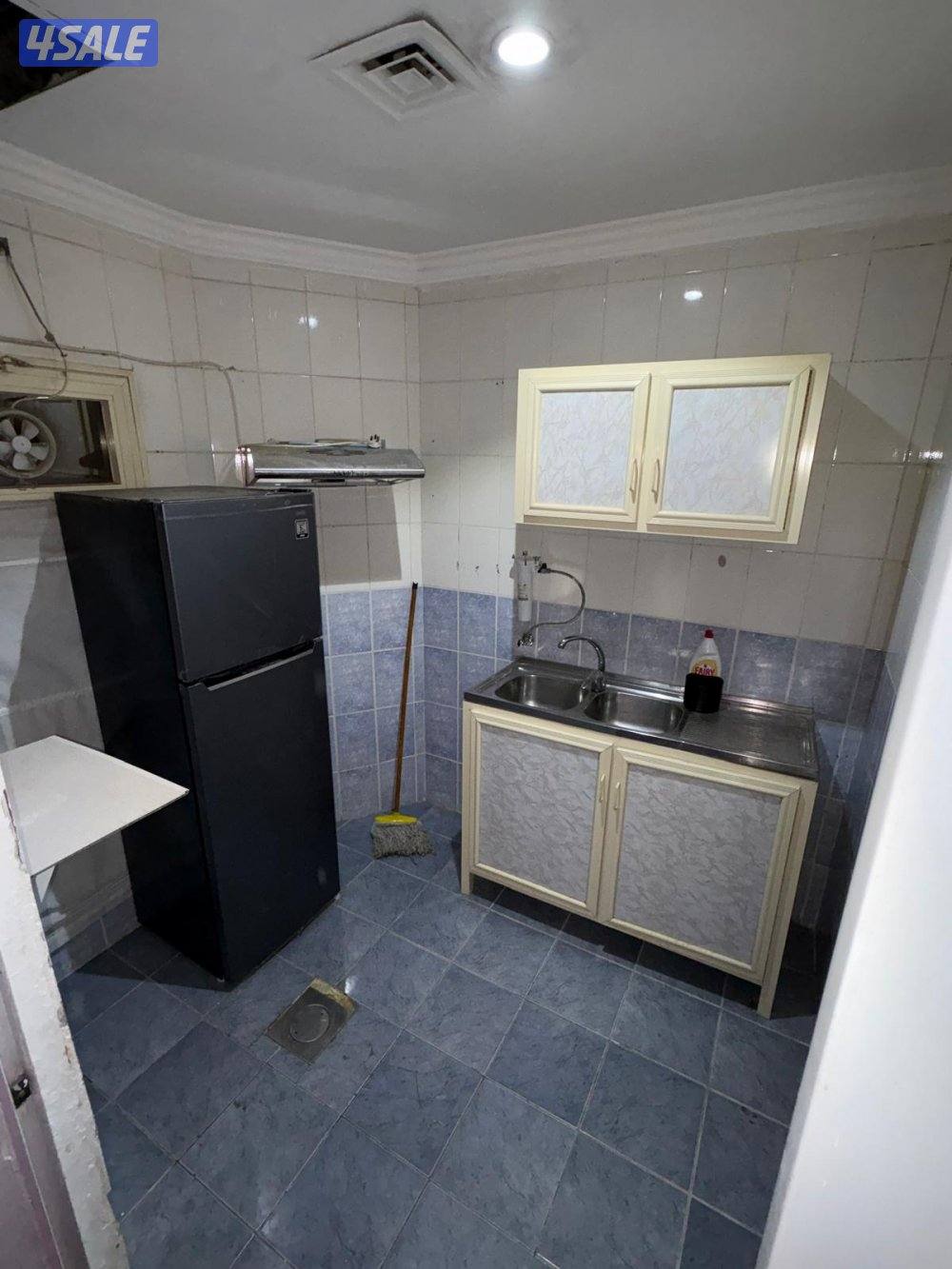 شقق خلو وفاضي غرفةصالةسوبر لوكس حمام مطبخ جديد تكيف بارد مصافط متوفرة11