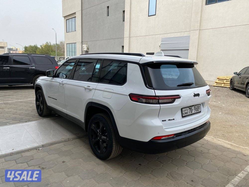 للبيع جراند شيروكي موديل 2022 بحالة الوكاله1