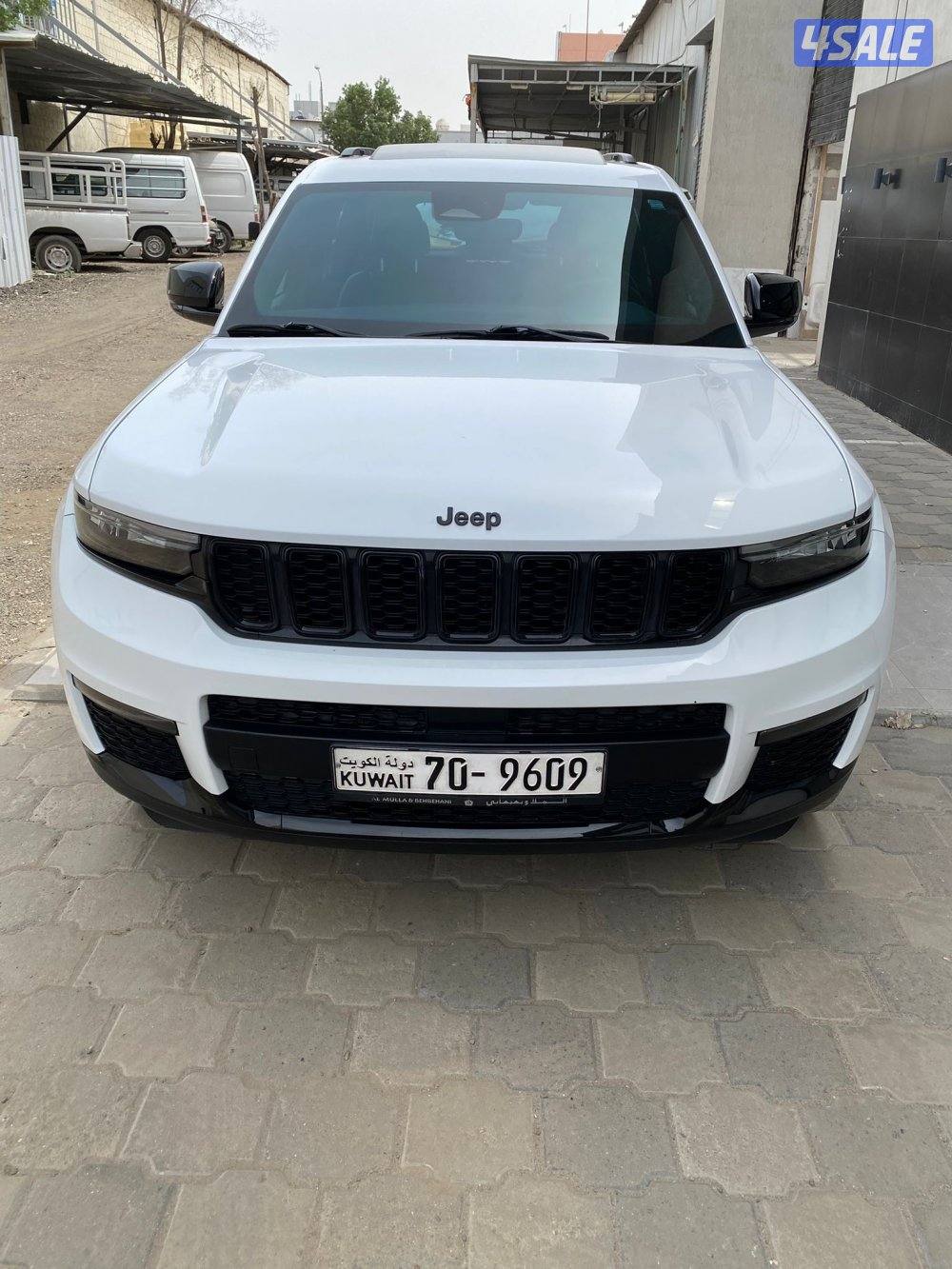 للبيع جراند شيروكي موديل 2022 بحالة الوكاله2